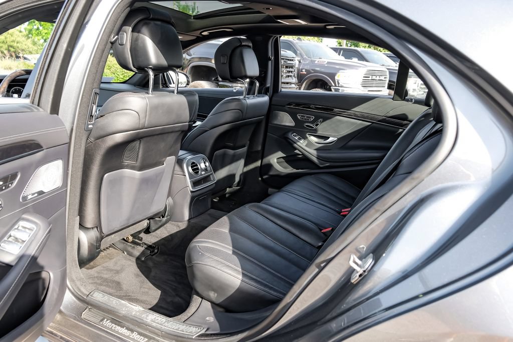 Used 2016 Mercedes-Benz S 550 Sedan image 33