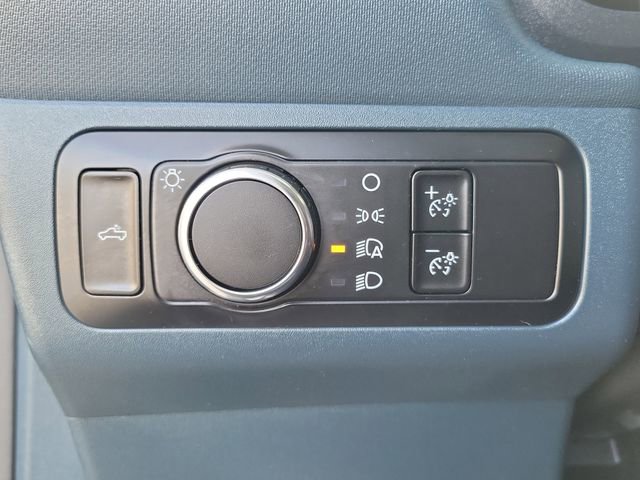 Used 2025 Ford Maverick XLT w/ Equipment Group 302A AWD/4WD image 17
