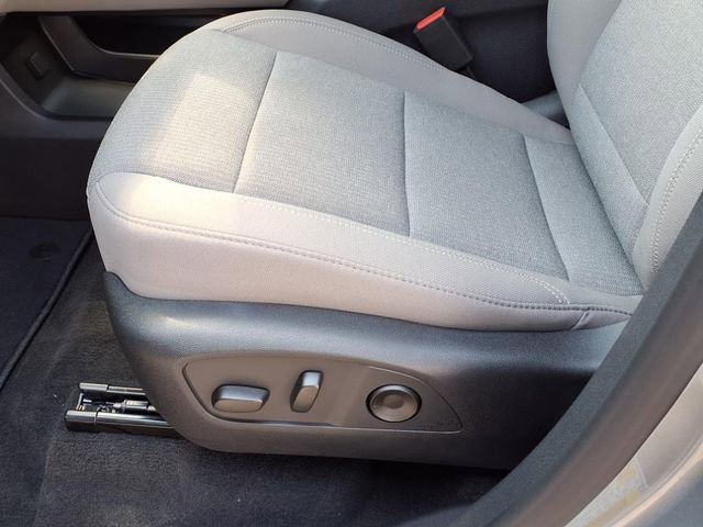 New 2026 GMC Acadia Elevation image 16