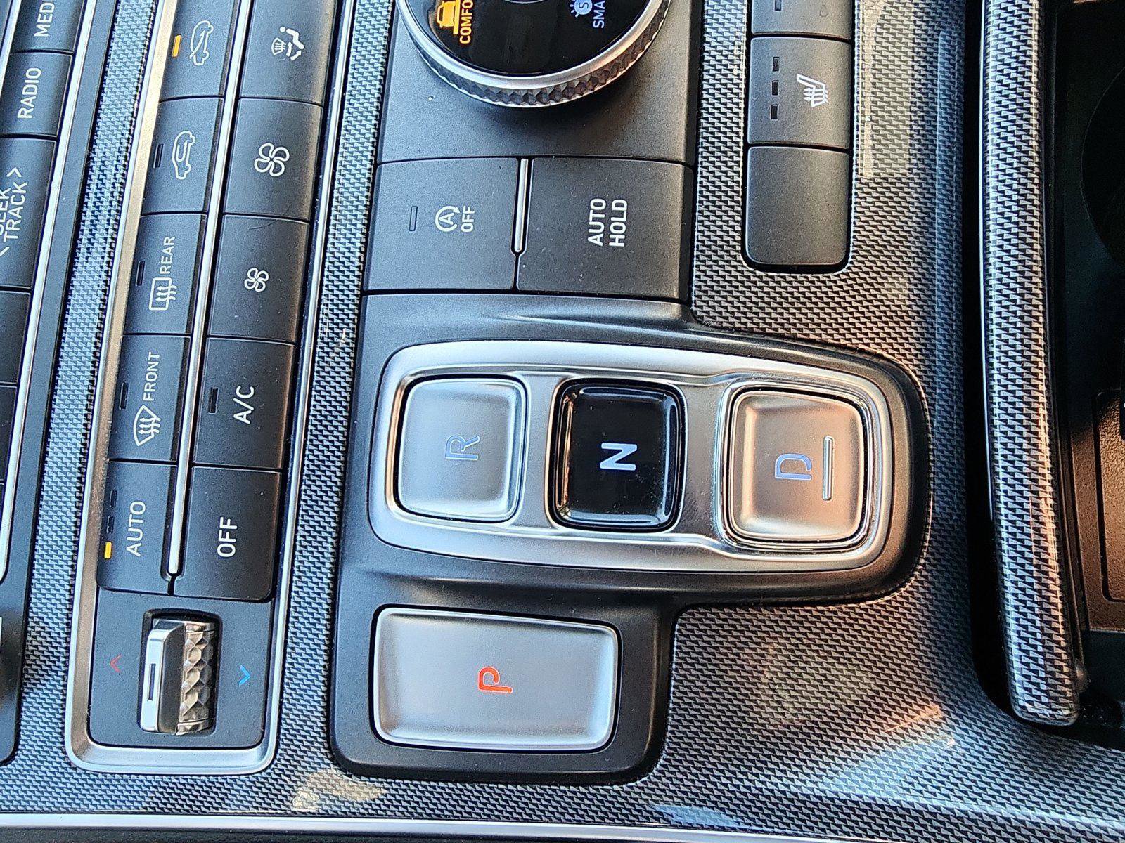 Used 2023 Hyundai Santa Fe SEL image 19