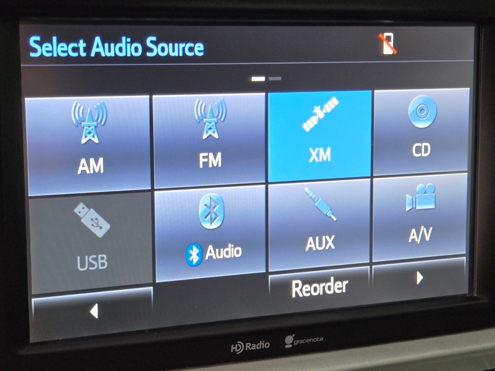 Used 2014 Toyota Highlander XLE FWD image 27