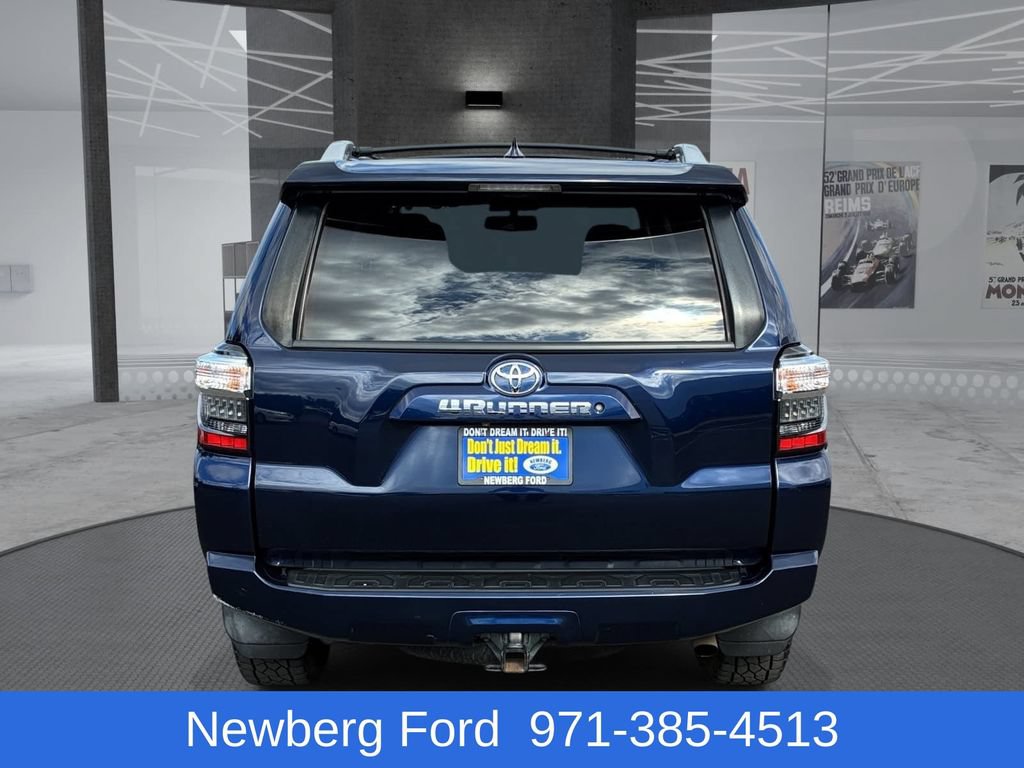Used 2018 Toyota 4Runner SR5 Premium AWD/4WD image 6