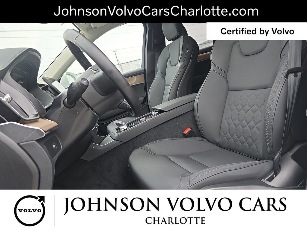 Certified 2025 Volvo XC90 B6 Plus image 17