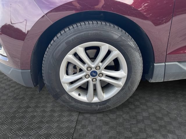 Used 2020 Ford Edge SEL w/ Cold Weather Package AWD/4WD image 14