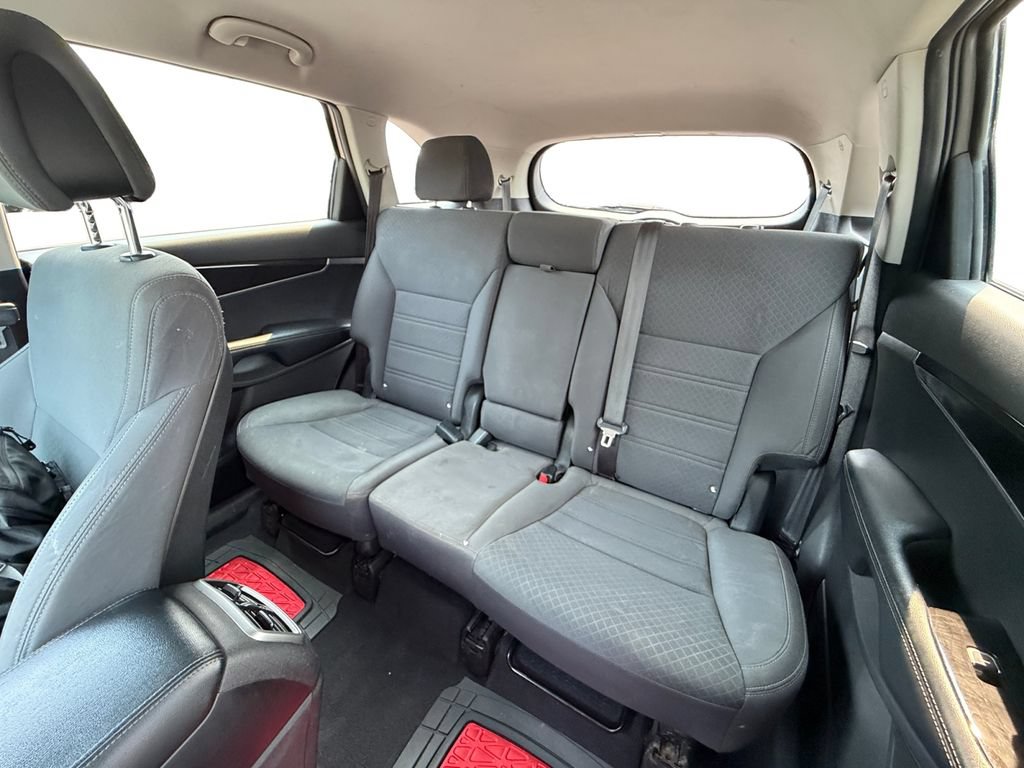 Used 2016 Kia Sorento FWD w/ LX Convenience Package image 22
