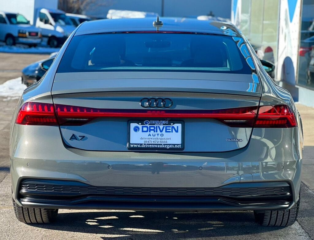 Used 2023 Audi A7 3.0T Prestige w/ S Line Black Optic Package AWD/4WD image 4