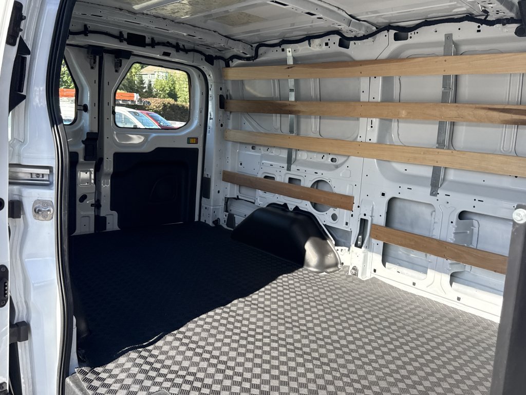 Used 2025 Ford Transit 250 Low Roof w/ Exterior Upgrade Package RWD image 27