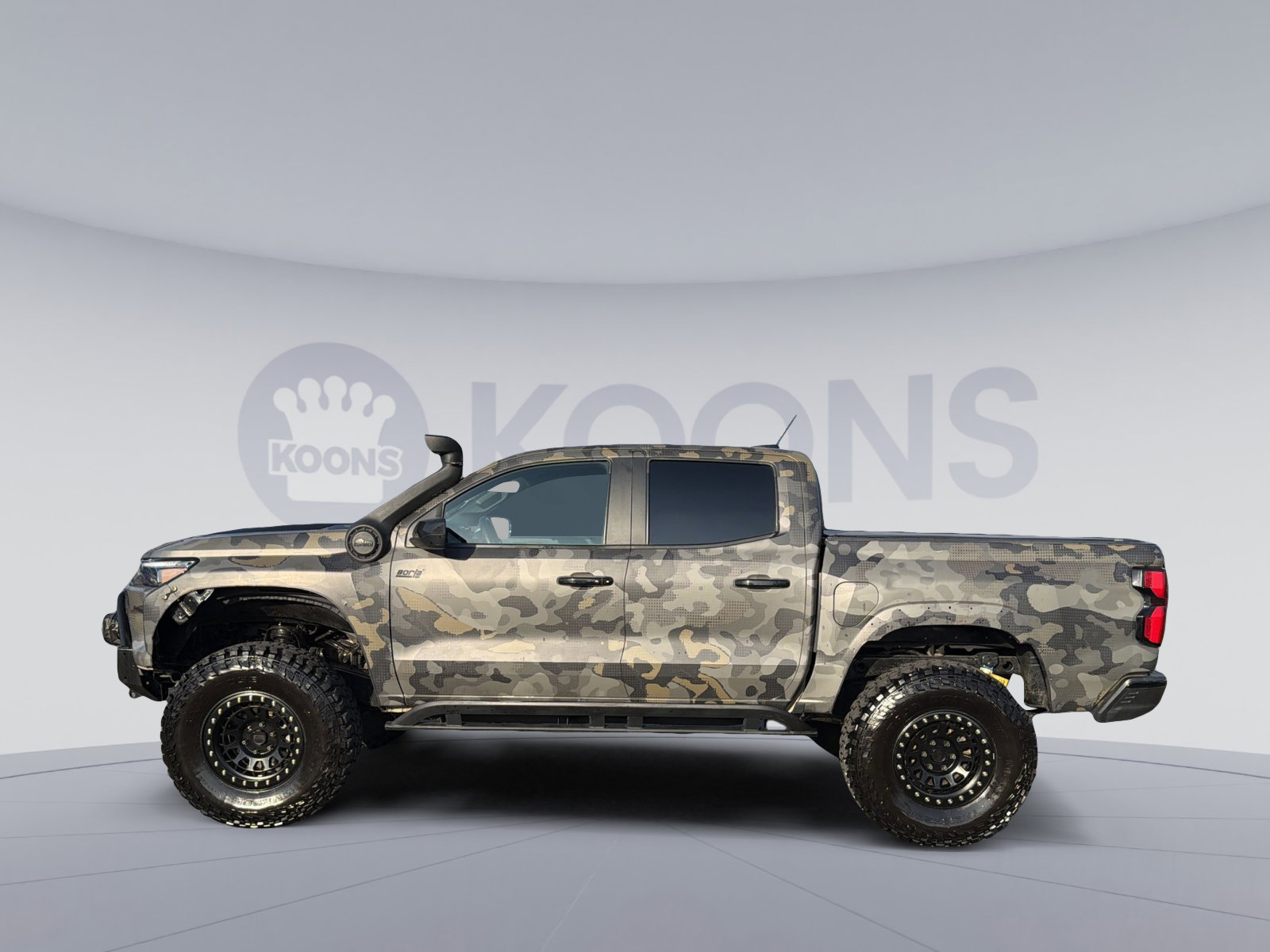 Used 2023 Chevrolet Colorado ZR2 w/ ZR2 Convenience Package III AWD/4WD image 1