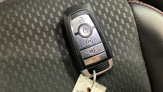 Used 2024 Ford Escape ST-Line Select w/ Tech Pack #2 AWD/4WD image 39
