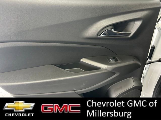 Used 2024 Chevrolet Trax ACTIV FWD image 23