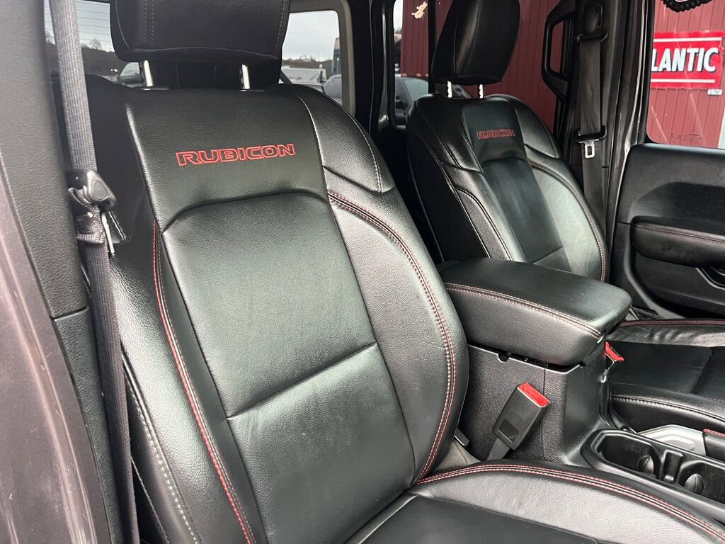Used 2019 Jeep Wrangler Unlimited Rubicon image 40