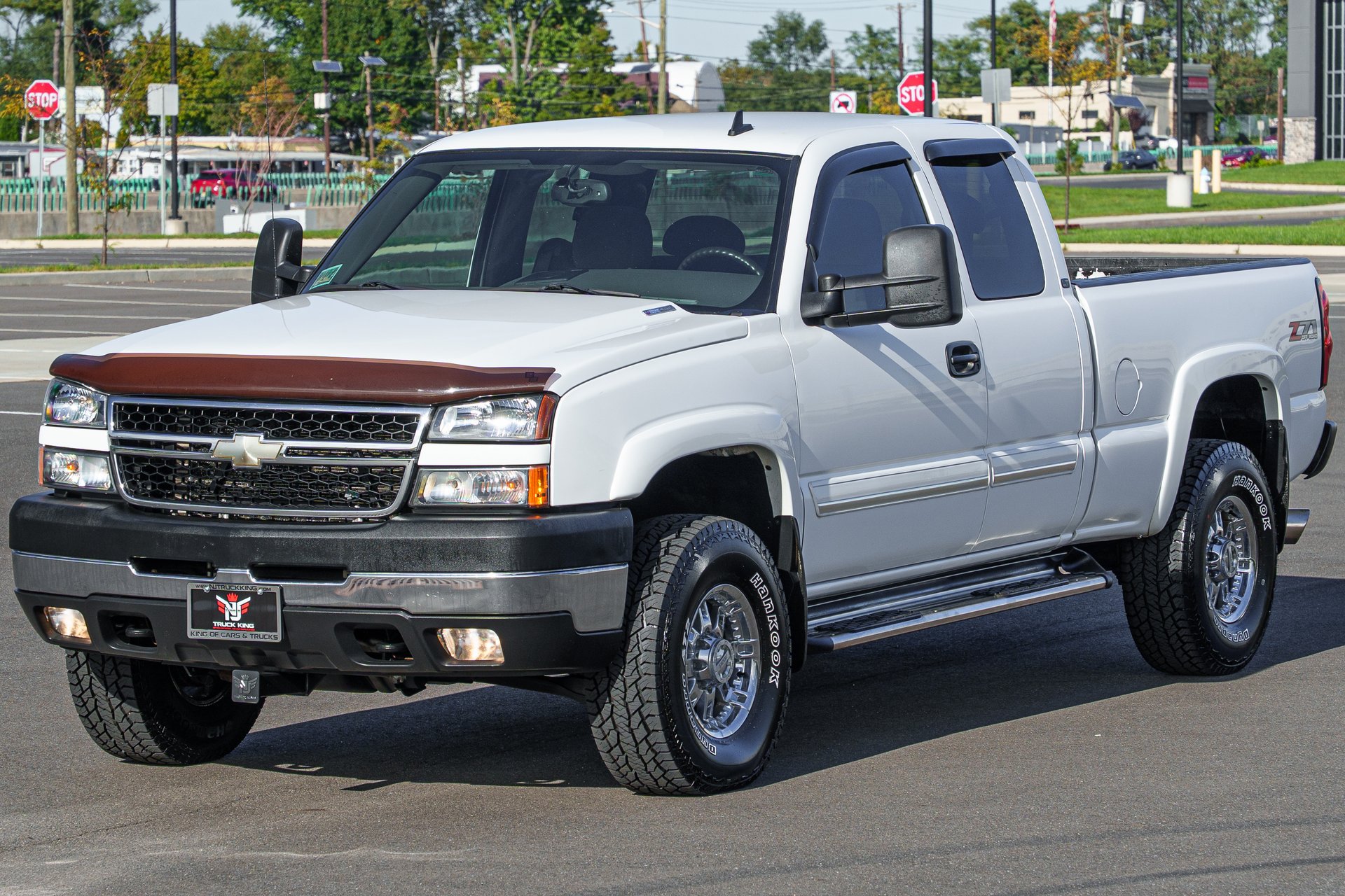 Used 2006 Chevrolet Silverado 2500 LT w/ Heavy-Duty Power Package