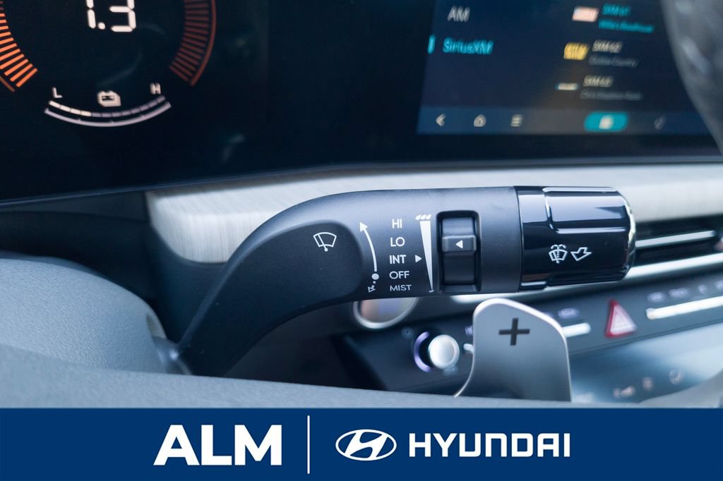 New 2025 Hyundai Sonata SEL FWD image 30