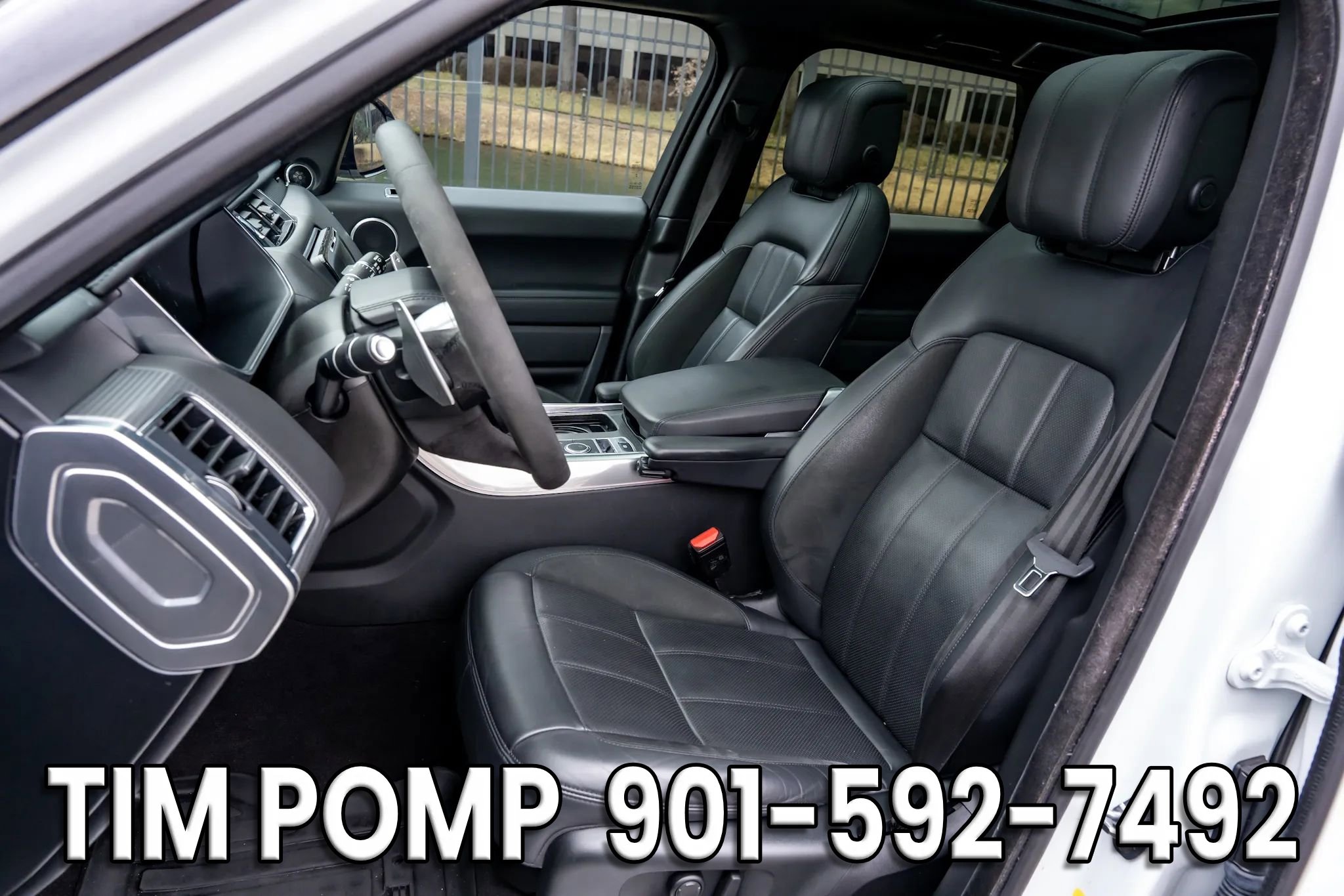 Used 2021 Land Rover Range Rover Sport HST AWD/4WD image 12