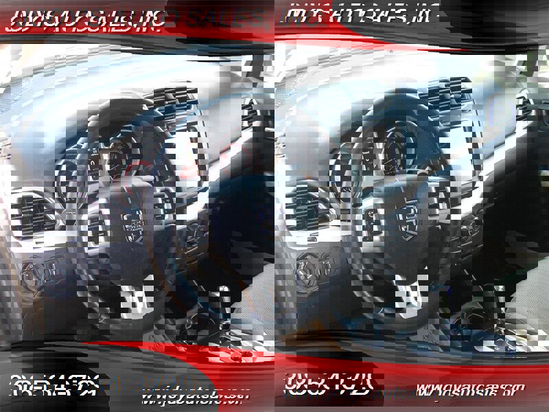 Used 2018 Dodge Journey SXT w/ Safe & Sound Group image 2