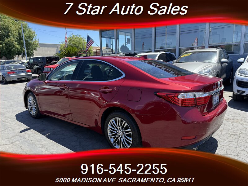 Used 2015 Lexus ES 350 w/ Premium Package image 4