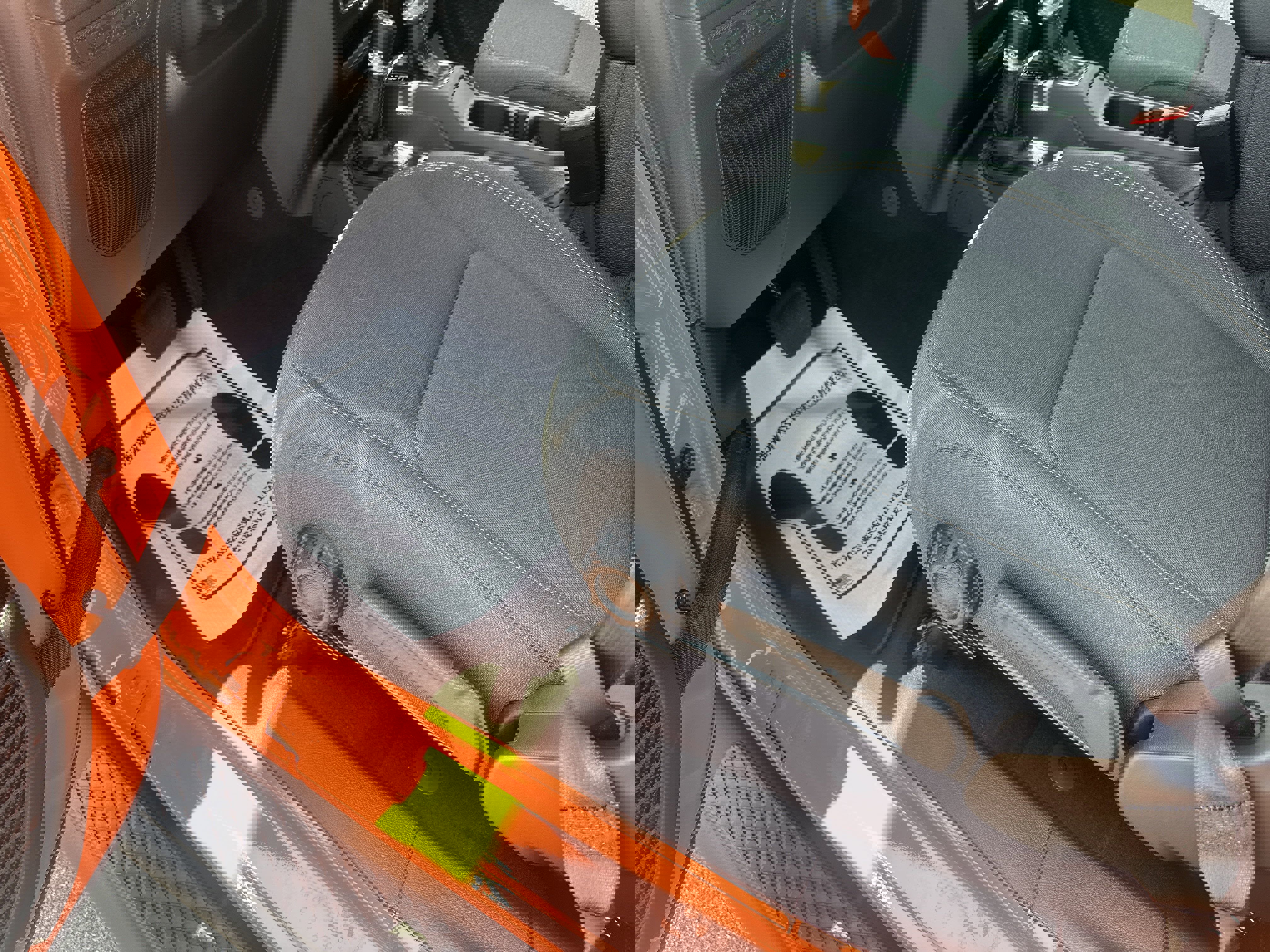 New 2025 Jeep Gladiator Sport image 15