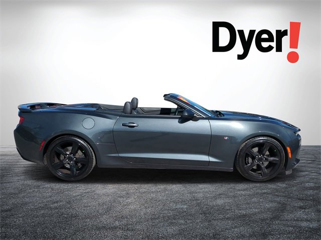 Used 2018 Chevrolet Camaro SS image 2