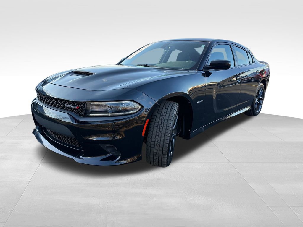 Used 2019 Dodge Charger R/T w/ Blacktop Package image 3