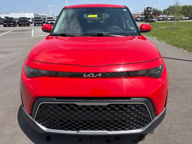 Used 2024 Kia Soul LX w/ Option Group 015 FWD image 3