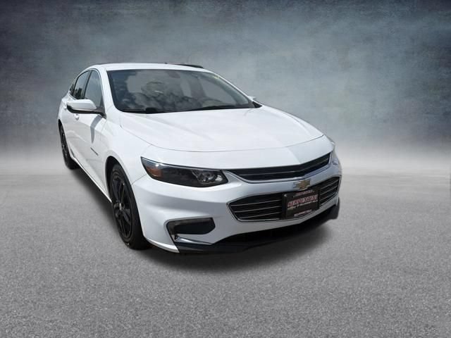 Used 2016 Chevrolet Malibu LT FWD image 4