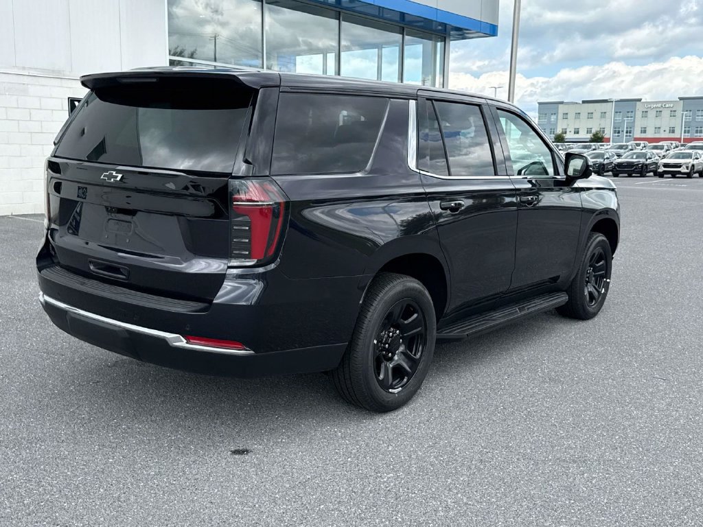 New 2026 Chevrolet Tahoe 4WD w/ 1FL Safety Package image 12