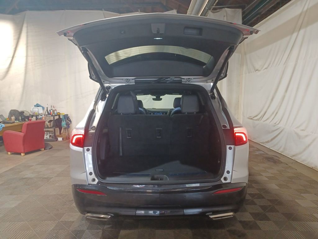 Used 2022 Buick Enclave Essence w/ Experience Buick Package image 20