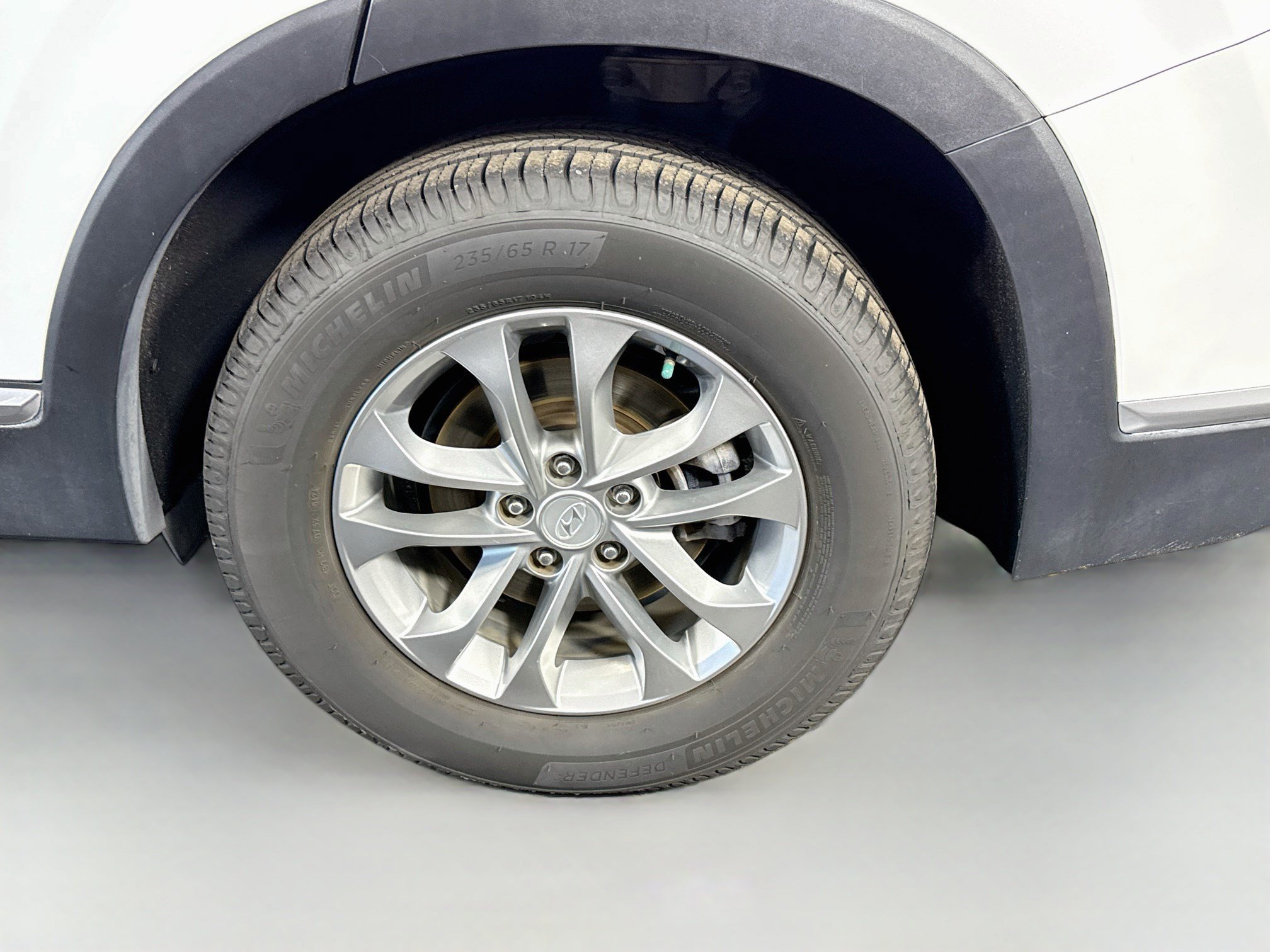 Used 2020 Hyundai Santa Fe SE FWD image 36