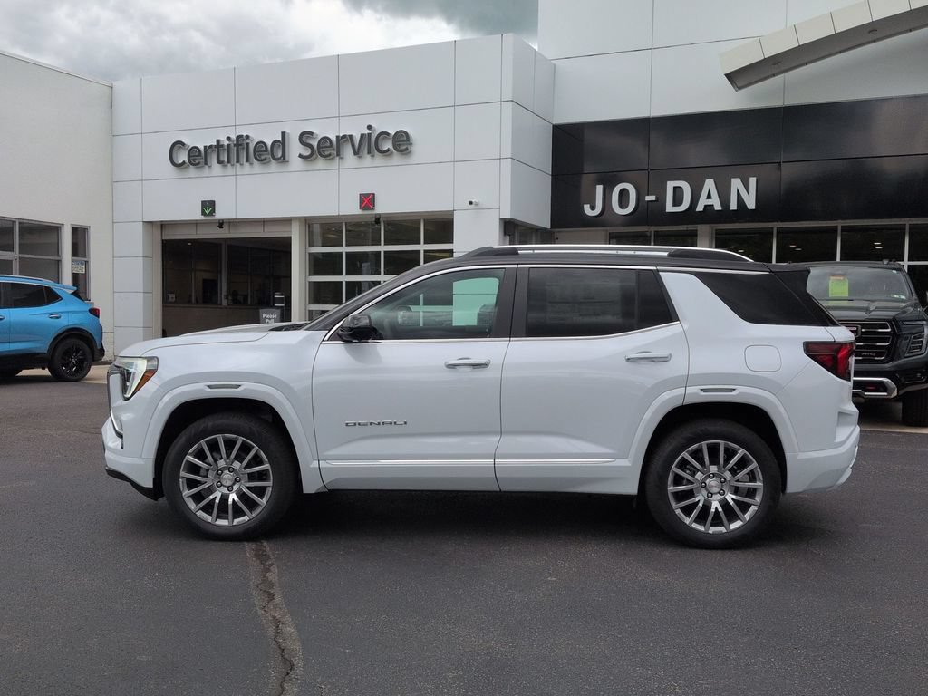 New 2026 GMC Terrain Denali w/ LPO, Floor Liner Package AWD/4WD image 8