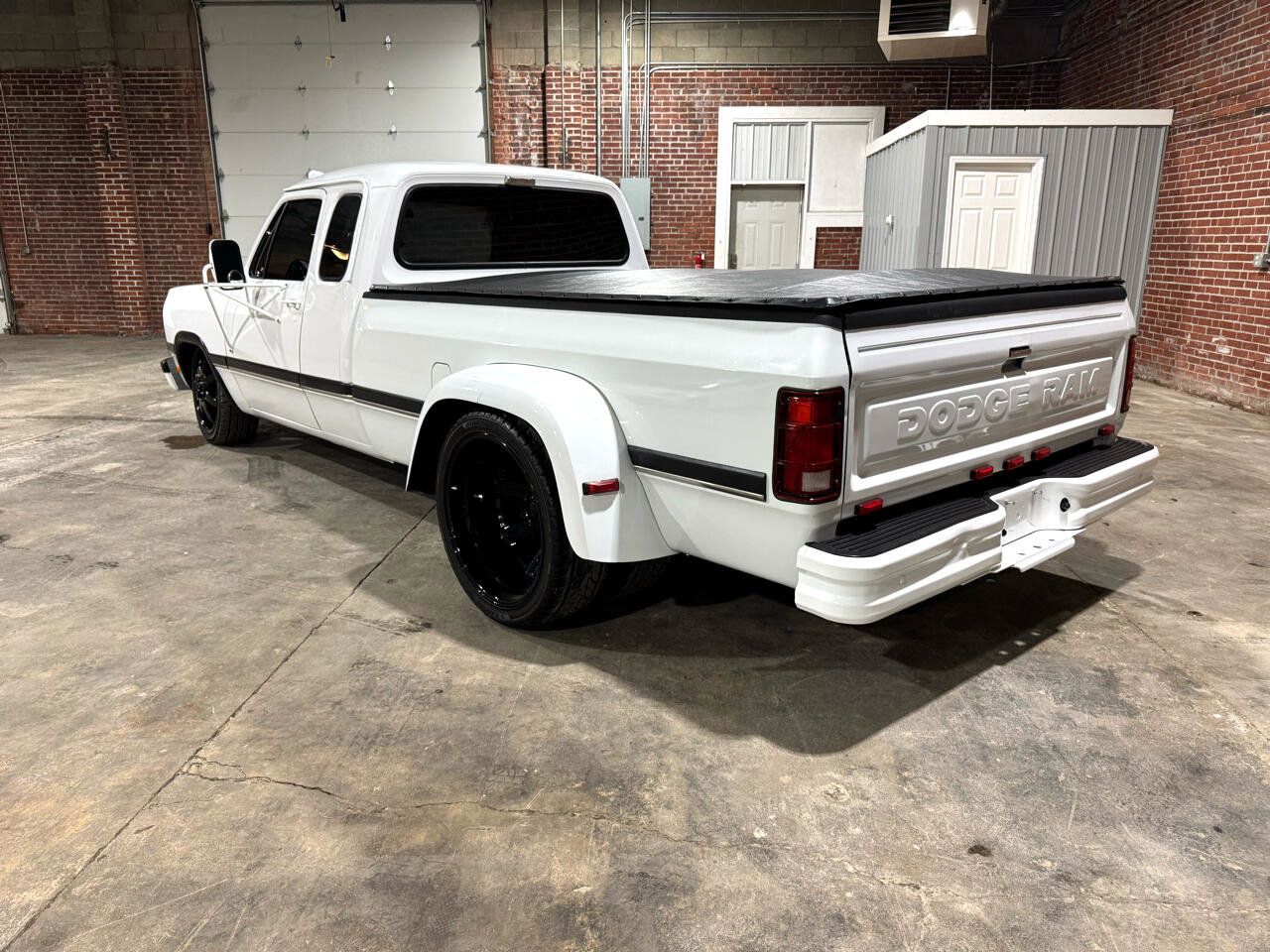 Used 1993 Dodge D/W Truck 350 RWD image 6