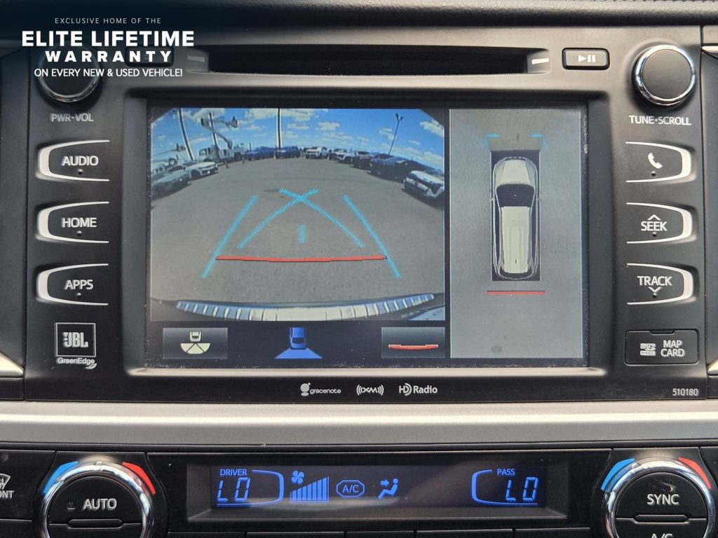 Used 2017 Toyota Highlander Limited Platinum AWD/4WD image 16