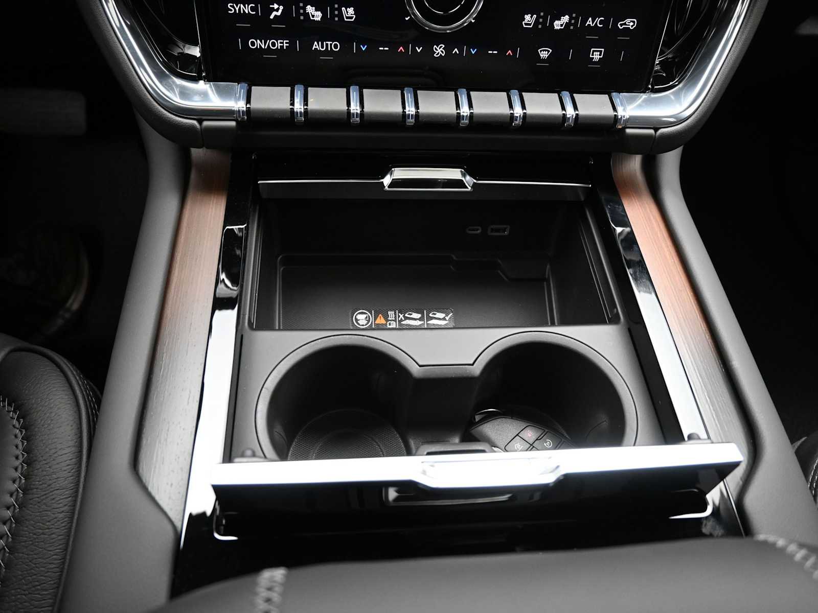 New 2026 GMC Yukon XL Denali image 19