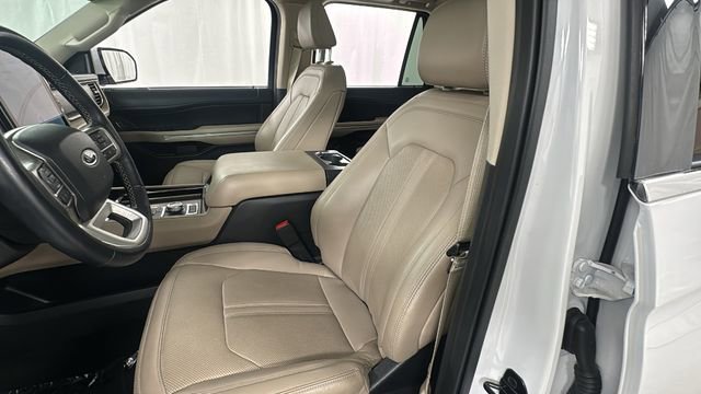 Used 2024 Ford Expedition Limited image 10