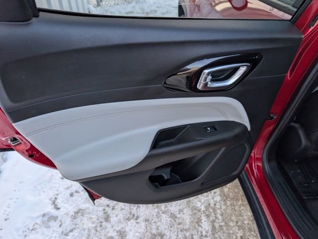 Used 2024 Jeep Compass Limited image 21