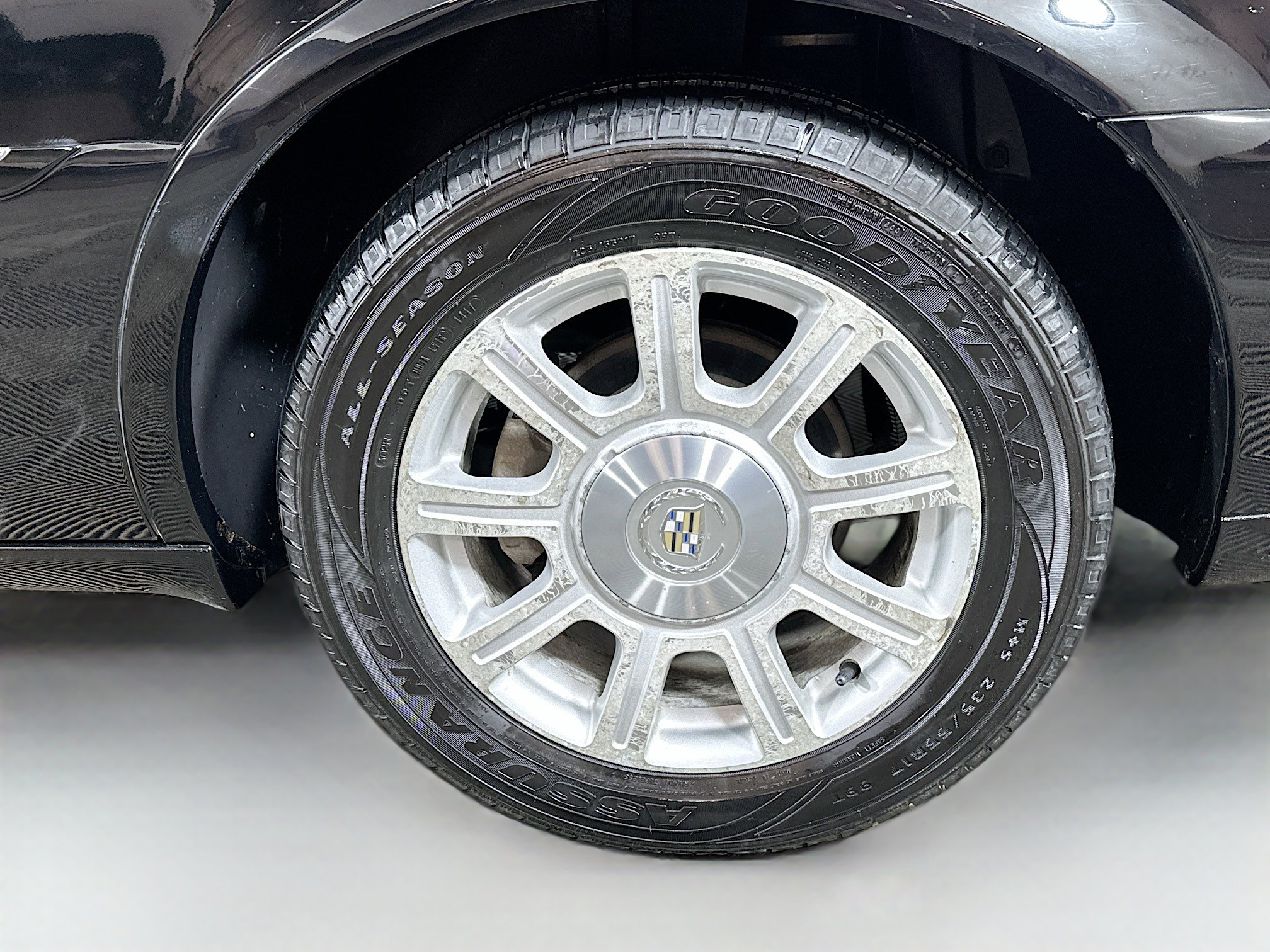 Used 2011 Cadillac DTS image 27