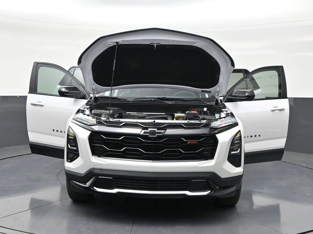 Used 2025 Chevrolet Equinox RS FWD image 33