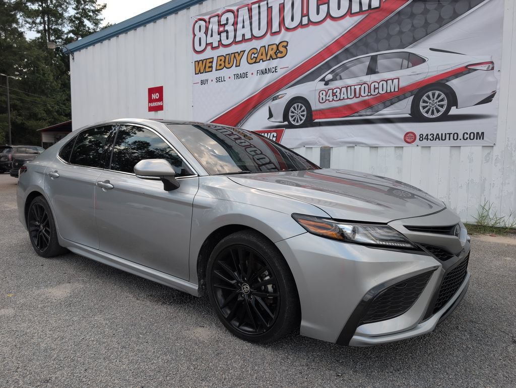 Used 2021 Toyota Camry XSE w/ Navigation Package FWD video 1