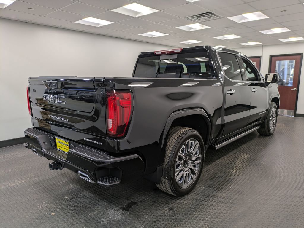 Used 2025 GMC Sierra 1500 Denali Ultimate image 4