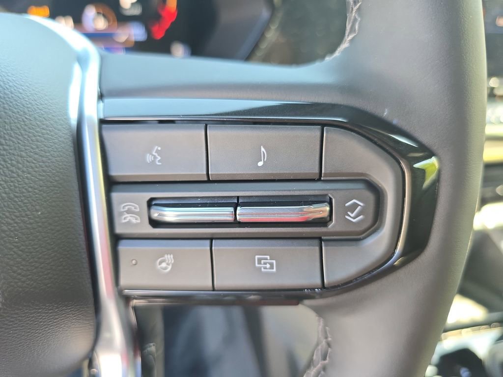 New 2026 Chevrolet Colorado ZR2 image 18