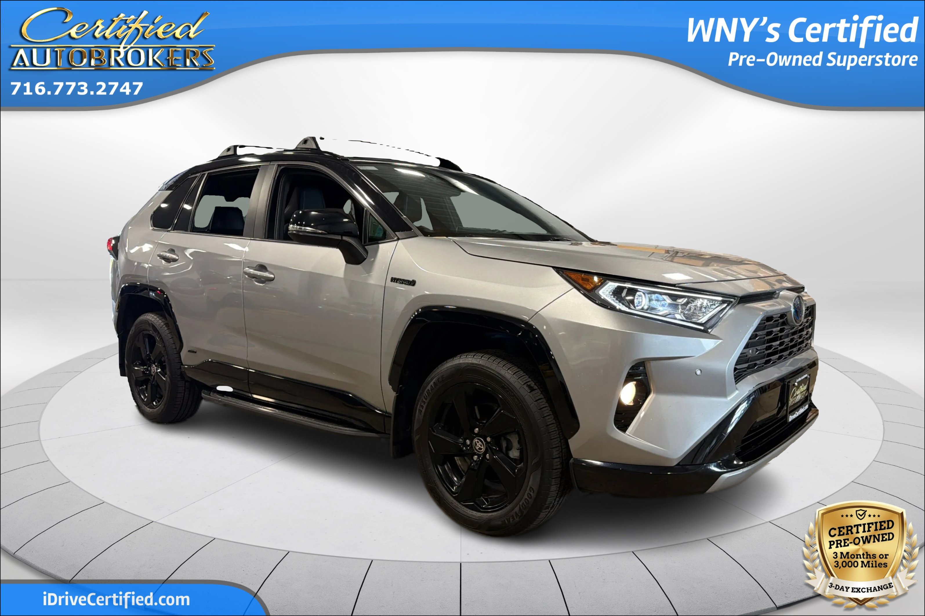 Used 2021 Toyota RAV4 XSE AWD/4WD image 3