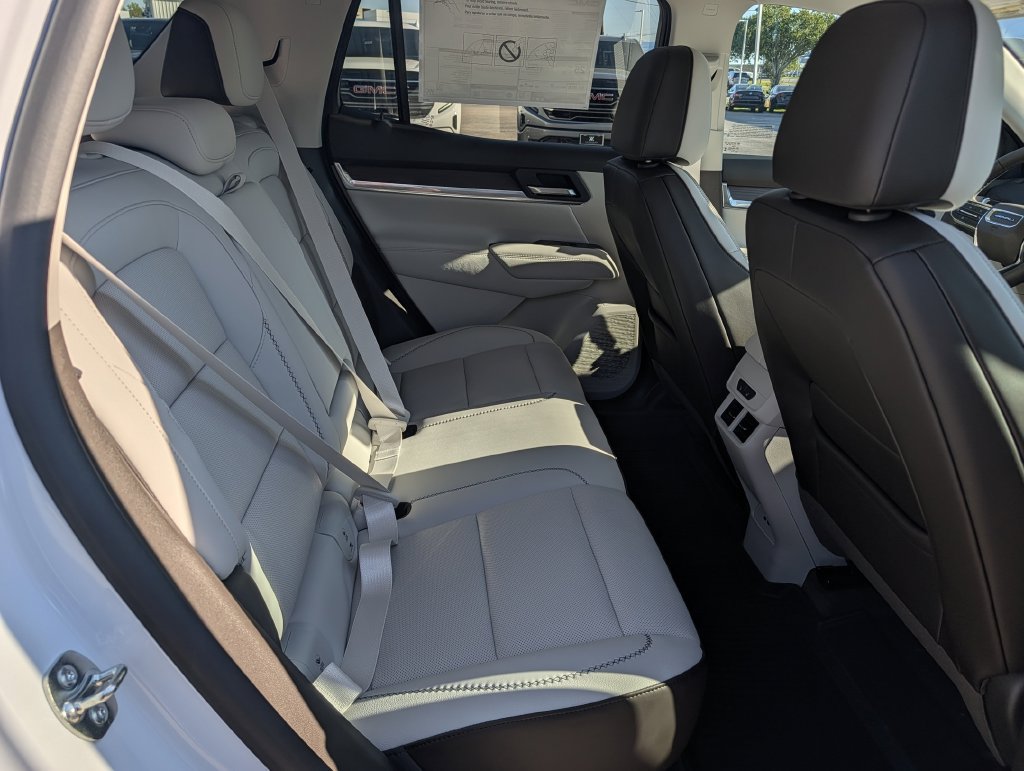 New 2027 GMC Terrain Denali w/ LPO, Floor Liner Package AWD/4WD image 28