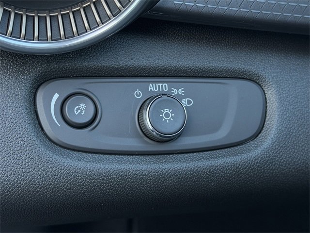 New 2026 Chevrolet Trax ACTIV w/ Driver Confidence Package image 18