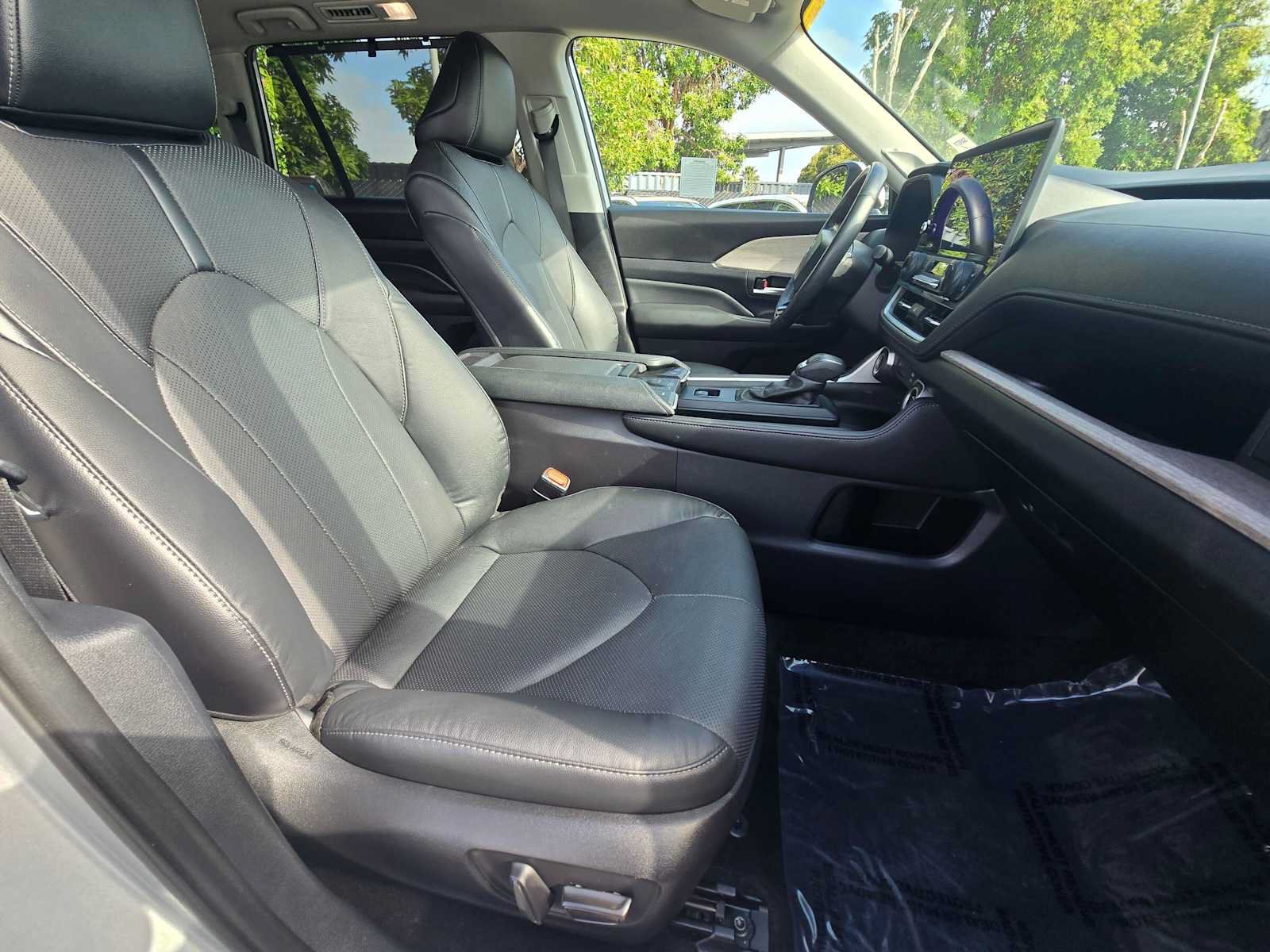 Used 2024 Toyota Grand Highlander FWD image 10