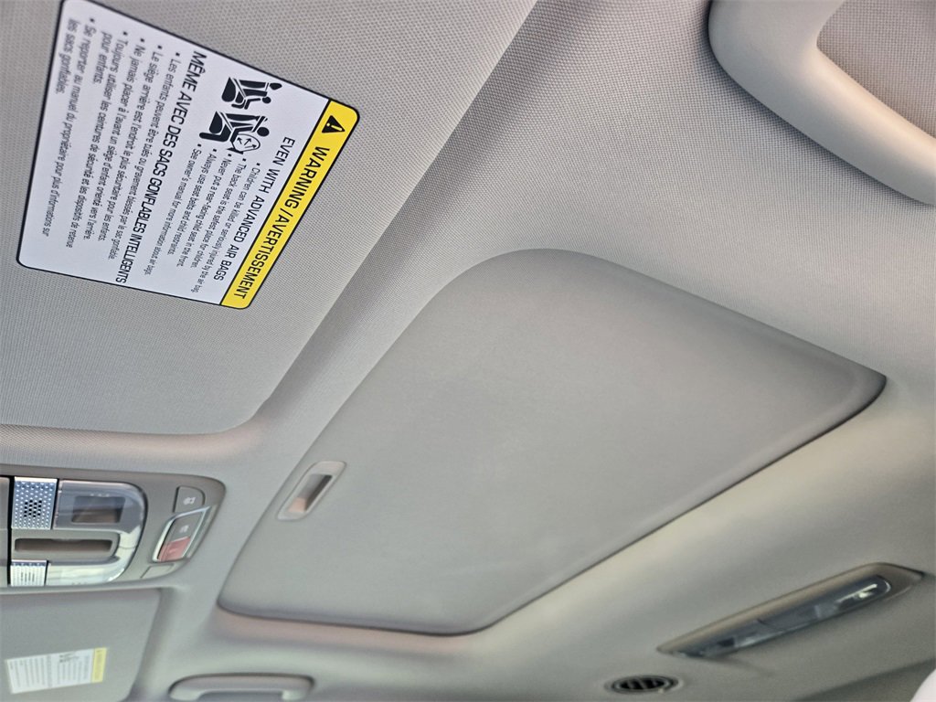 New 2025 Kia Telluride S image 18