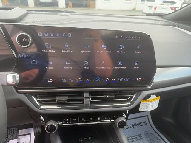 New 2026 Chevrolet Equinox EV RS w/ Active Safety Package 3 AWD/4WD image 17
