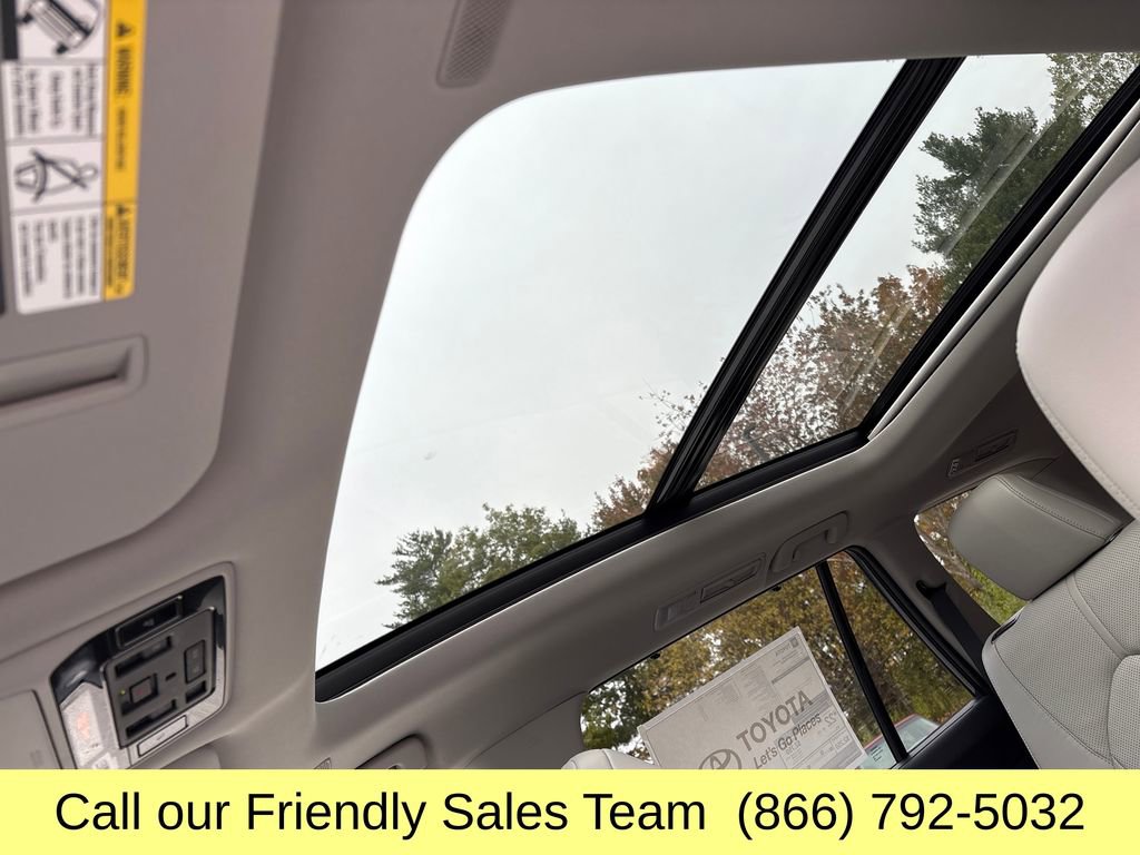 New 2026 Toyota Grand Highlander Limited image 23