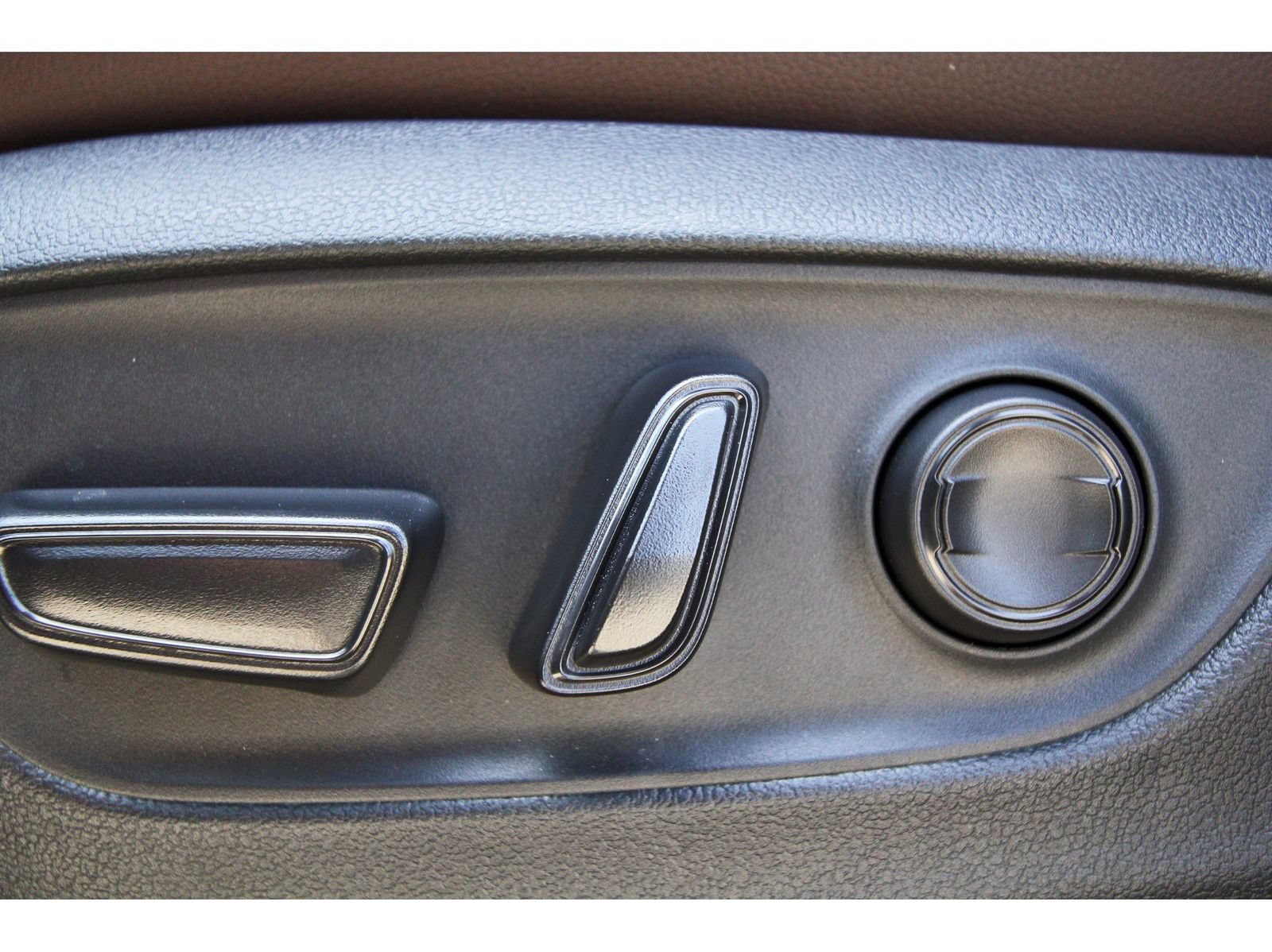 Used 2026 Toyota Land Cruiser w/ Premium Package AWD/4WD image 26