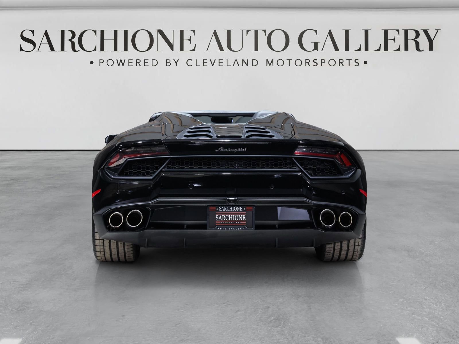 Used 2018 Lamborghini Huracan LP 580-2 RWD image 9