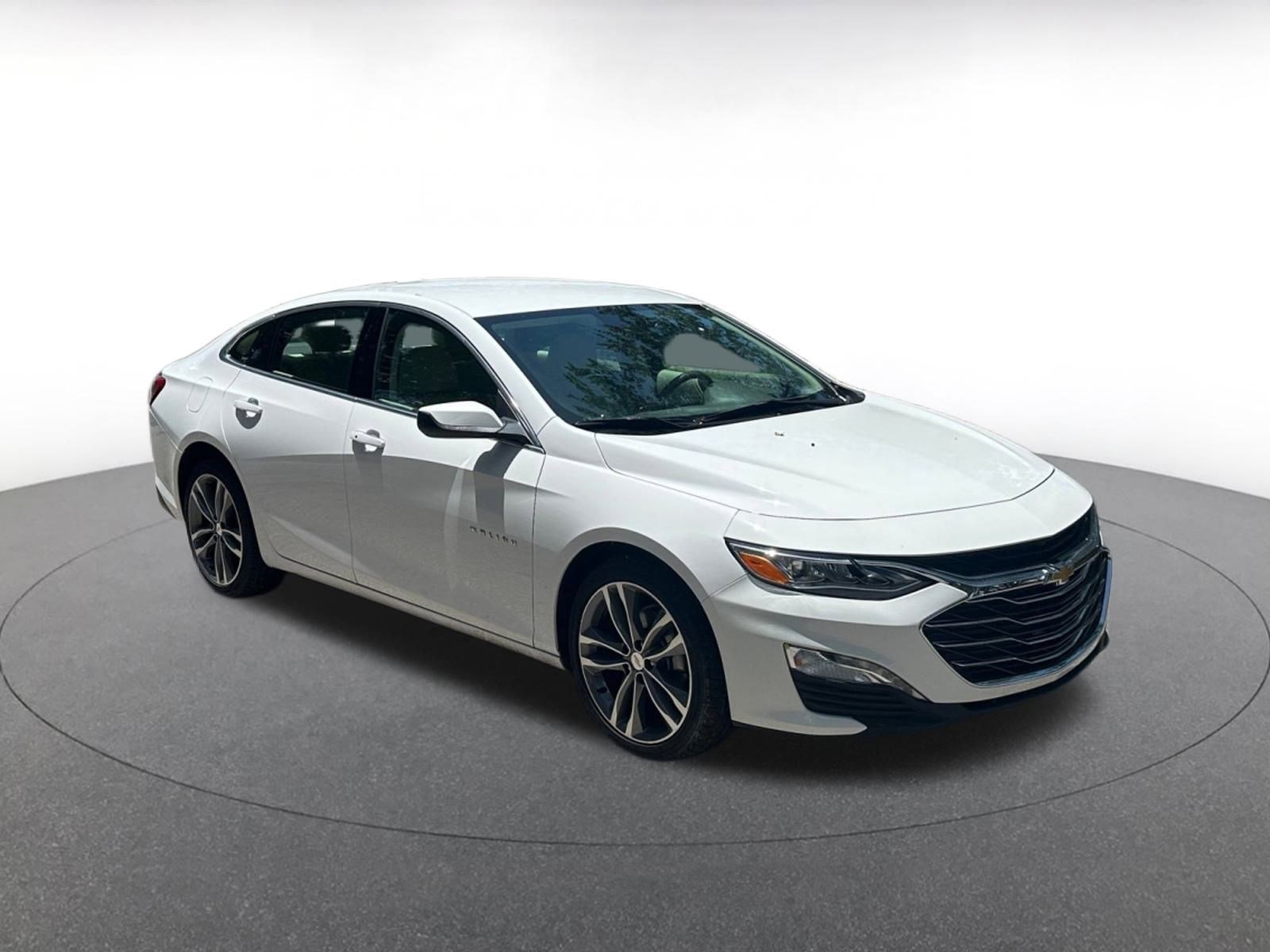 Used 2024 Chevrolet Malibu LT
