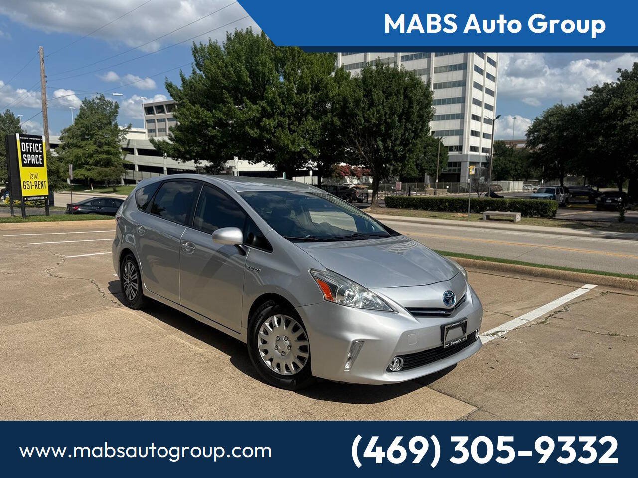 Used 2013 Toyota Prius V Two FWD image 1